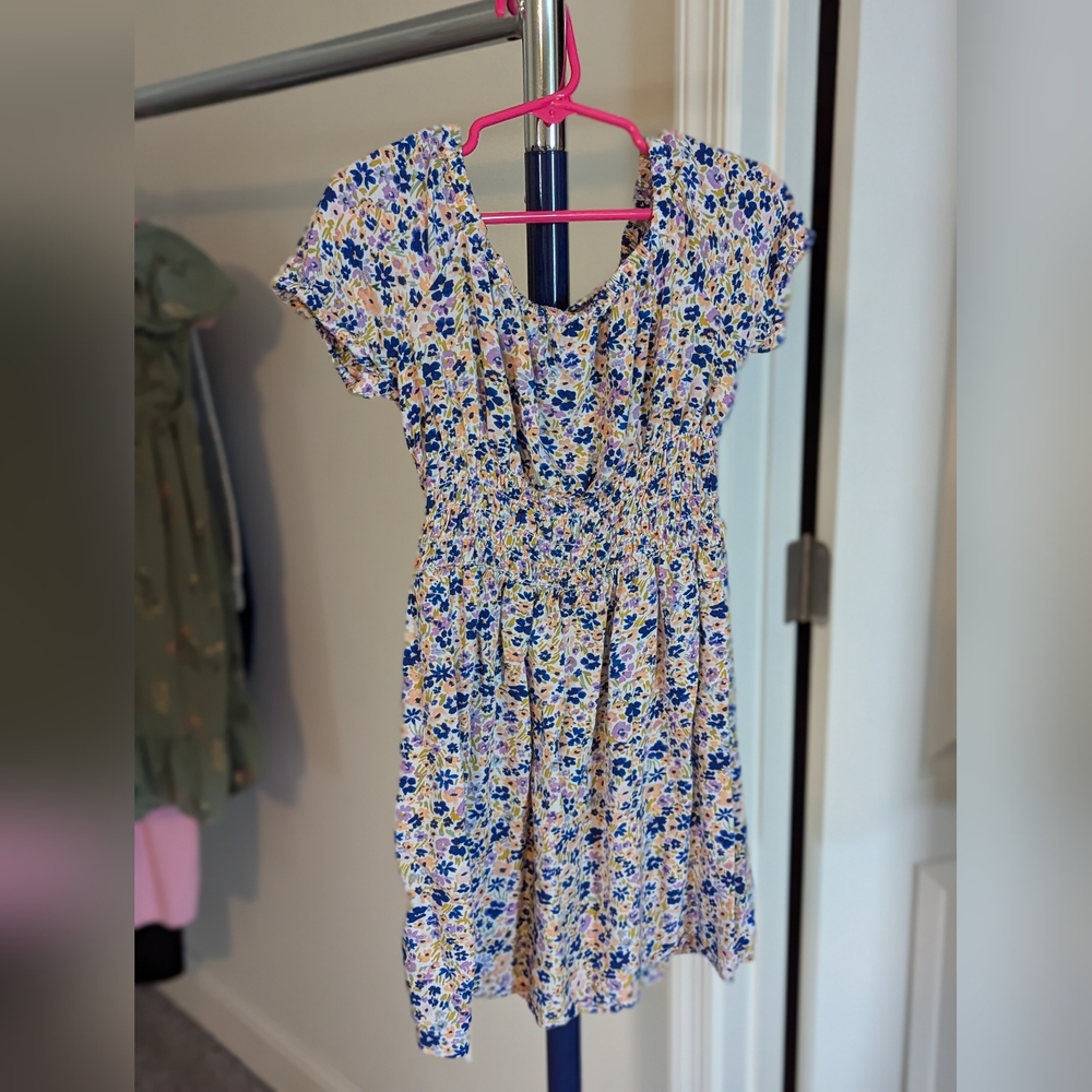 Girls floral dress